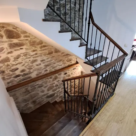 Chalet Borda Pinana Anciles